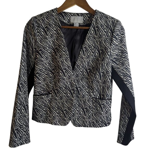 H&M Zebra Print Blazer Women Sz 8 Fitted Lightweight OfficeWear Business Career - Picture 1 of 10